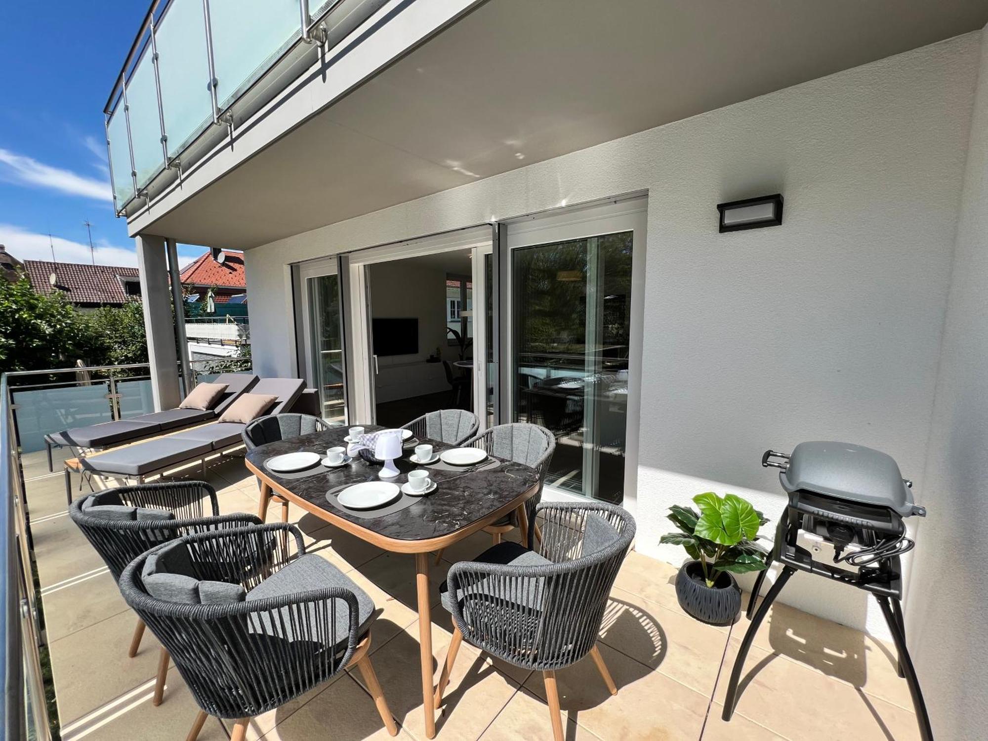 Neues Seeapartment Uberlingen Dış mekan fotoğraf